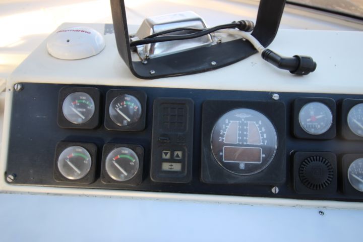 715959-24 Motorboat Ilver Big Game 45 -1987 (repair object)