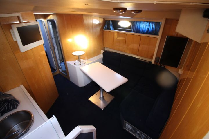 715959-32 Motorboat Ilver Big Game 45 -1987 (repair object)