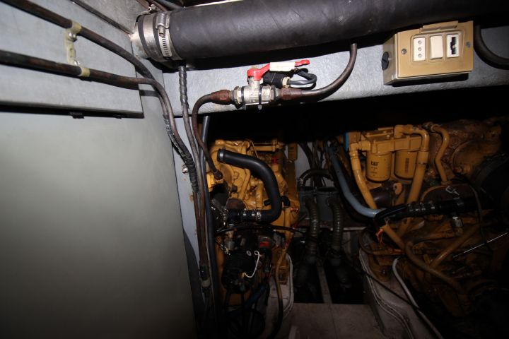 715959-56 Motorboat Ilver Big Game 45 -1987 (repair object)