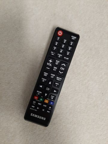 662001-10 TV / Monitor - Samsung QM85F 85 "(defective screen)