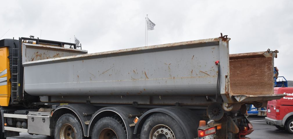 723821-6 Tip / dozer surface CMT hardox treated