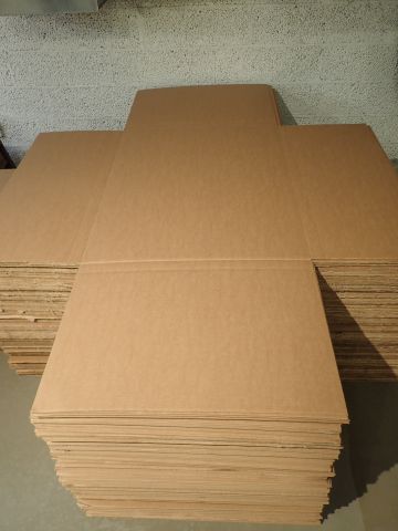 689004-2 Packing boxes paintings