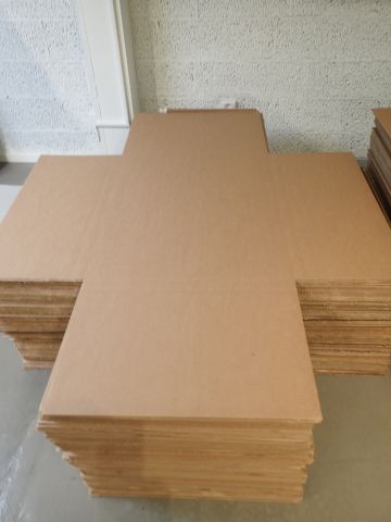 689004-3 Packing boxes paintings