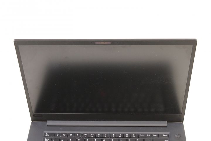 721188-4 Lenovo Thinkpad P1 (Gen 1) with hub and 2x monitors