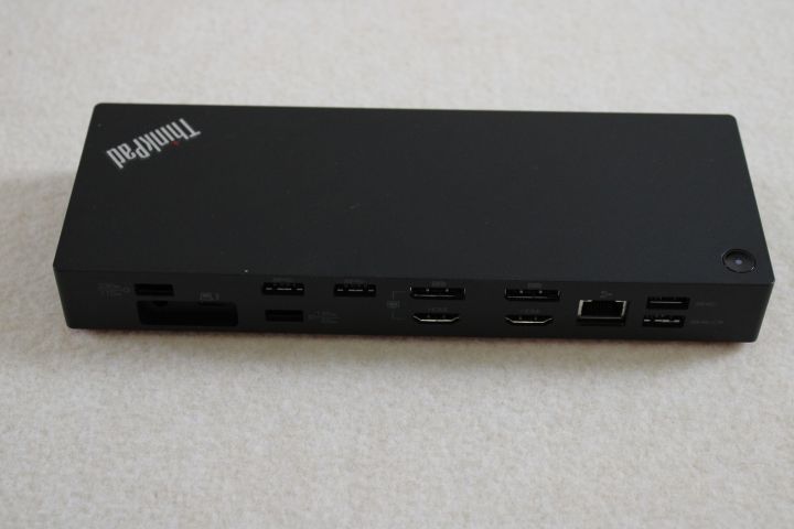 721188-19 Lenovo Thinkpad P1 (Gen 1) with hub and 2x monitors