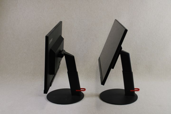 721254-3 2x Monitor - Lenovo ThinkVision incl. accessories