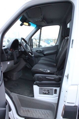 702361-30 Mercedes-Benz Sprinter 319 BlueTEC (190 hp, 108926 km) -2016