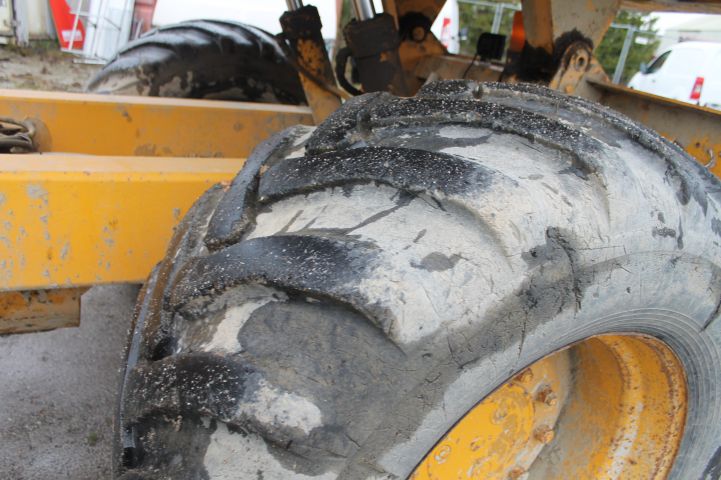 730794-48 Articulated Dumper Hydrema 910