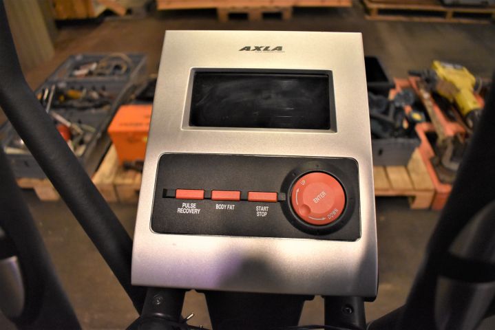 685201-4 Crosstrainer - Axla