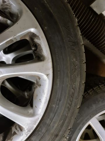 659676-7 2 Dunlopp summer tires 225/60/18 + 2 Falken Ziex 225/60/18