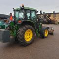 732154-6 John Deere 6110 SE 4WD 2002 with equipment (STG391)