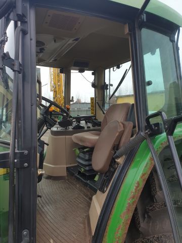 732154-32 John Deere 6110 SE 4WD 2002 with equipment (STG391)