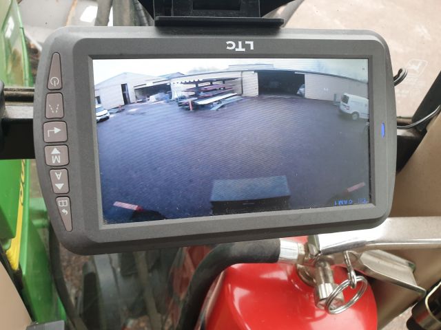 732154-36 John Deere 6110 SE 4WD 2002 with equipment (STG391)