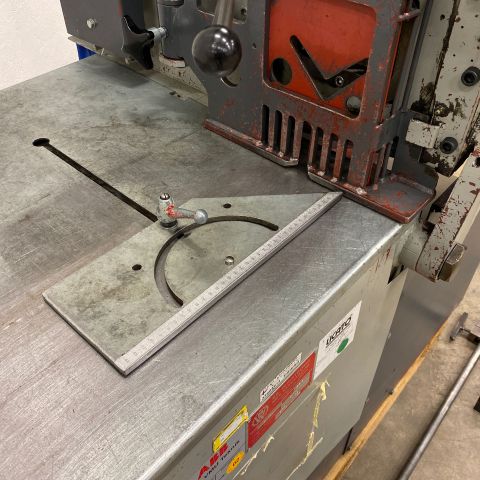 726347-7 Ironworker Br. Wikström BW 301