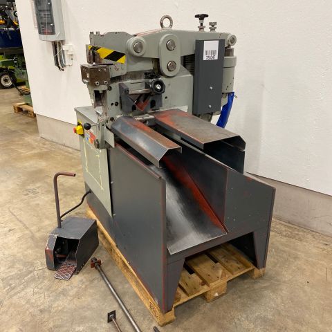 726347-13 Ironworker Br. Wikström BW 301