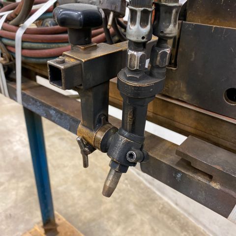 726351-2 Gas cutting machine AGA DW22