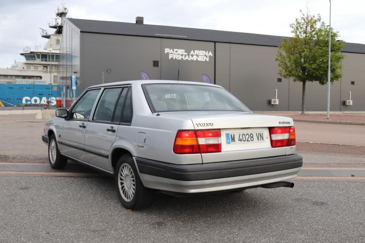 732387-3 Volvo 940 TD SE Exclusive -92