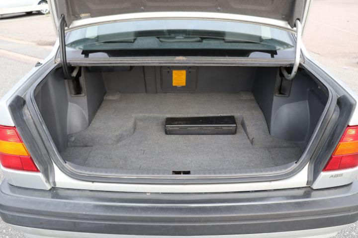 732387-13 Volvo 940 TD SE Exclusive -92