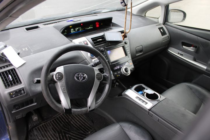 732396-27 Toyota Prius Plus -13 Reg.nr: DCK971 497245 km
