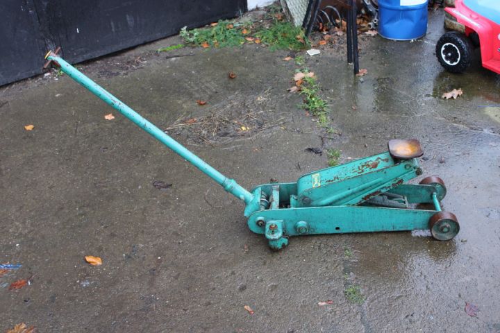 732283-2 Domkraft Compac 2000kg