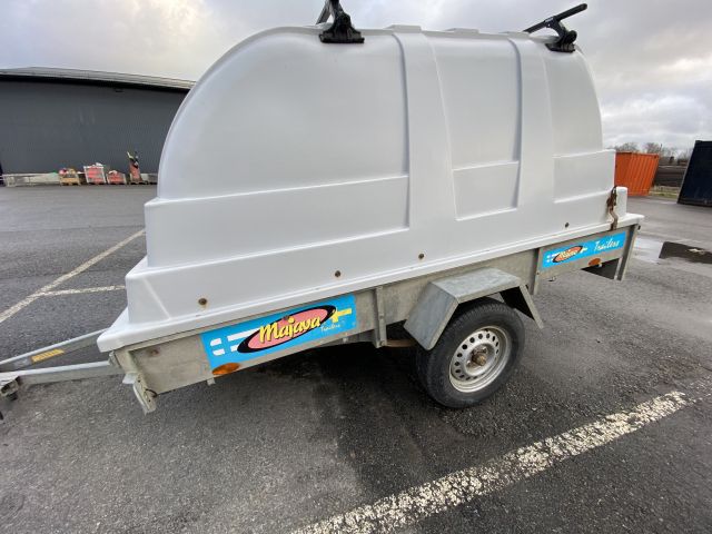 661484-7 Trailer with cover - Majava M 2526 LJ - CWJ099