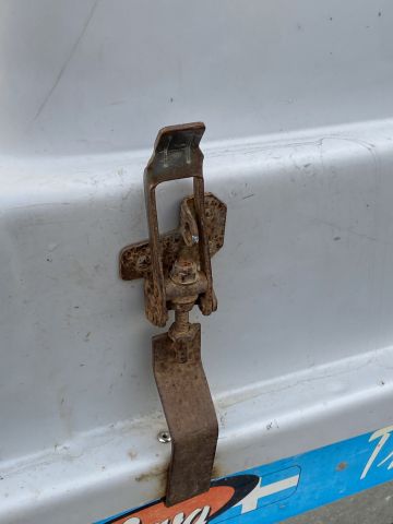 661484-17 Trailer with cover - Majava M 2526 LJ - CWJ099