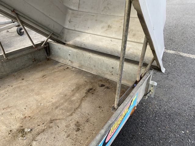 661484-21 Trailer with cover - Majava M 2526 LJ - CWJ099