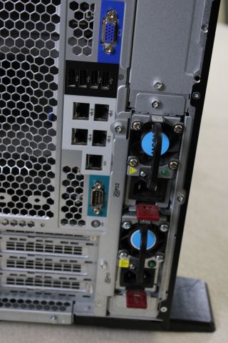 721241-5 Server Computer - HP ProLiant ML350p Gen 8