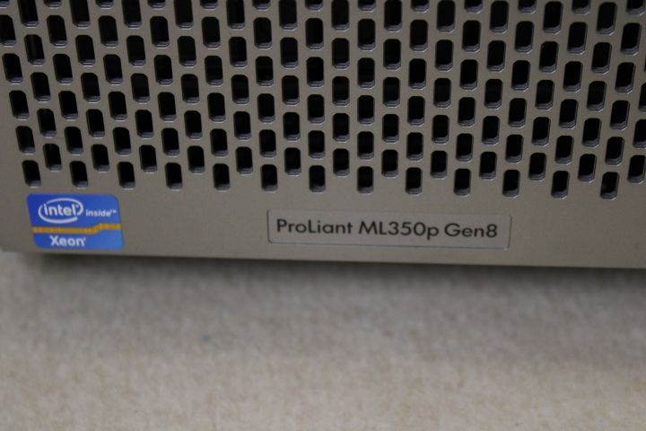 721241-8 Server Computer - HP ProLiant ML350p Gen 8