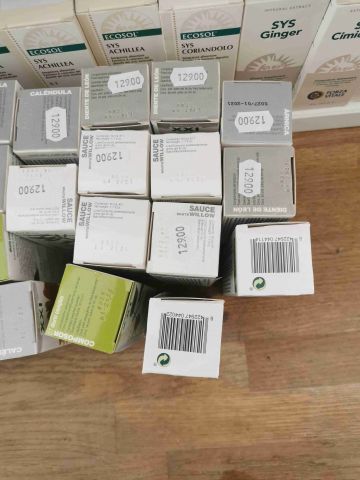 732935-16 Assortment of homeopathic drops etc., i.a. Dr. Reckeweg, Herbalists. Approx: 260 products