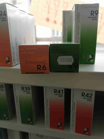 732935-18 Assortment of homeopathic drops etc., i.a. Dr. Reckeweg, Herbalists. Approx: 260 products