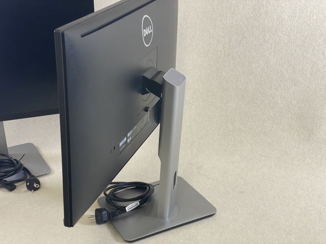 721289-4 Monitor 27 "x2 - Dell U2715H