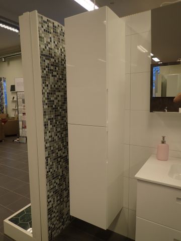 576498-15 Badrumsinredning Milano högblank vit 80cm