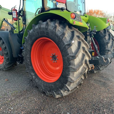 731639-9 Tractor with front loader Claas Arion 440 -2019 (4WD, 272h)