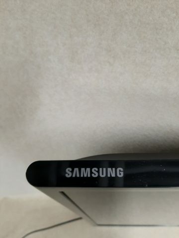 661984-20 TV / Monitor x3 - Samsung 49 "2pcs & Samsung 32" 1st (defective screens)