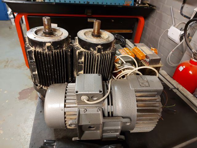 733834-10 Cutter EMCO MC 90