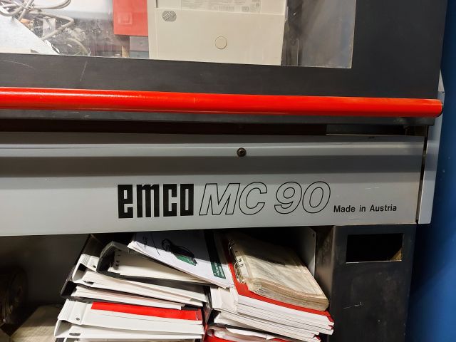 733835-4 Milling machine EMCO MC 90