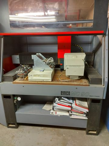 733835-15 Milling machine EMCO MC 90