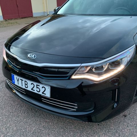 731657-20 Kia Optima Sport Wagon Plug-in Hybrid automatic -2018 (205hp, 109801km)