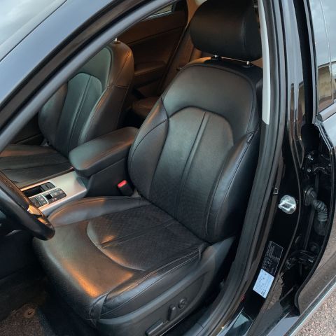 731657-29 Kia Optima Sport Wagon Plug-in Hybrid automatic -2018 (205hp, 109801km)