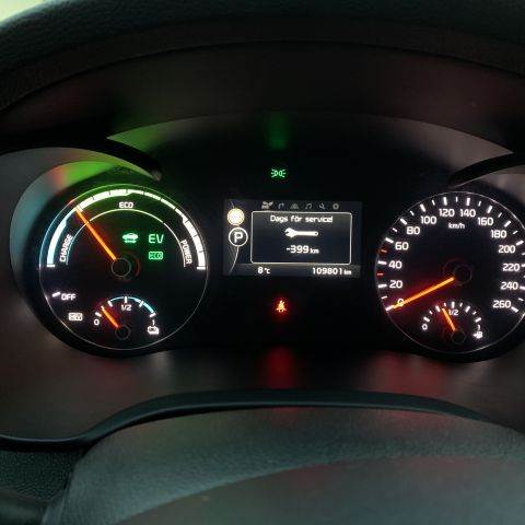 731657-35 Kia Optima Sport Wagon Plug-in Hybrid automatic -2018 (205hp, 109801km)