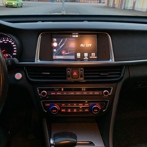 731657-37 Kia Optima Sport Wagon Plug-in Hybrid automatic -2018 (205hp, 109801km)