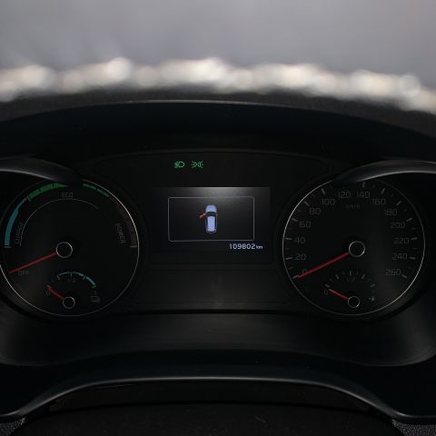 731657-44 Kia Optima Sport Wagon Plug-in Hybrid automatic -2018 (205hp, 109801km)