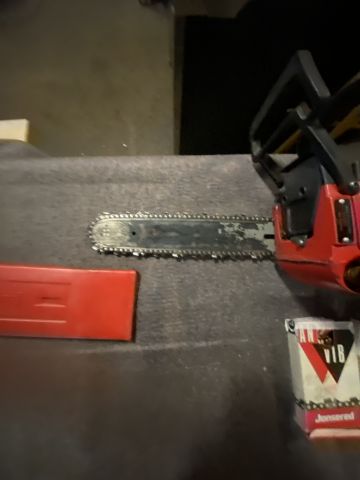 734108-3 Jonsered 2054 Turbo chainsaw + screwdriver