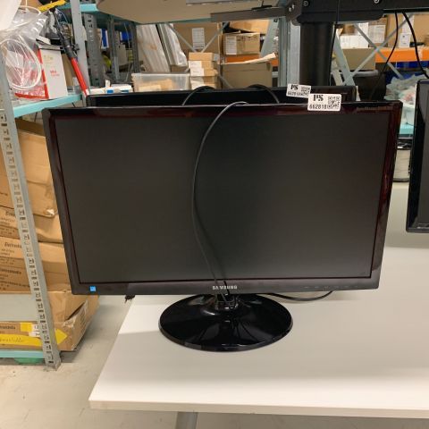 662818-2 Computer monitor Samsung Syncmaster