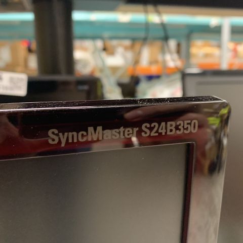 662818-4 Computer monitor Samsung Syncmaster