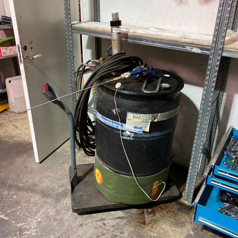 728553-2 Rostskyddsspruta - Tank, pump & spruta