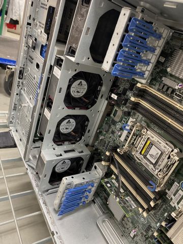 721241-17 Server Computer - HP ProLiant ML350p Gen 8