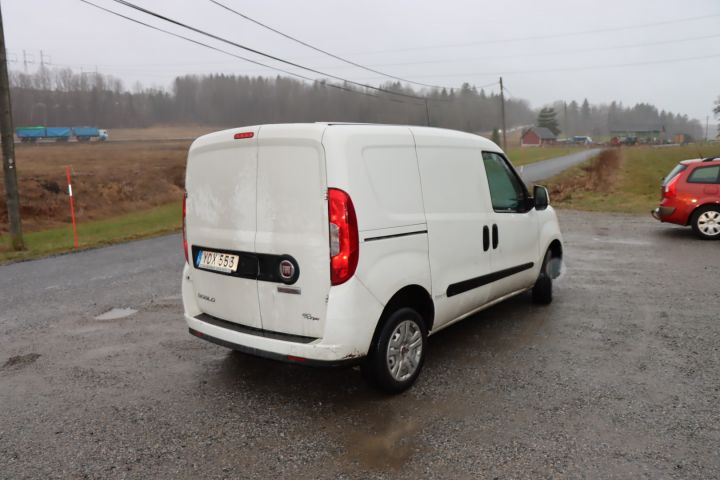 734600-4 Fiat Doblo -16 Regnr: YDX553