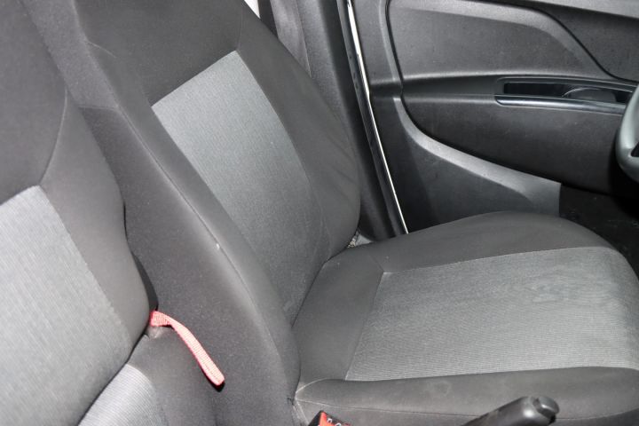 734600-14 Fiat Doblo -16 Regnr: YDX553